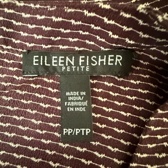 Eileen Fisher Silk Maroon Patterned Sleeveless Blouse - Petite 2/4 - Picture 2 of 9